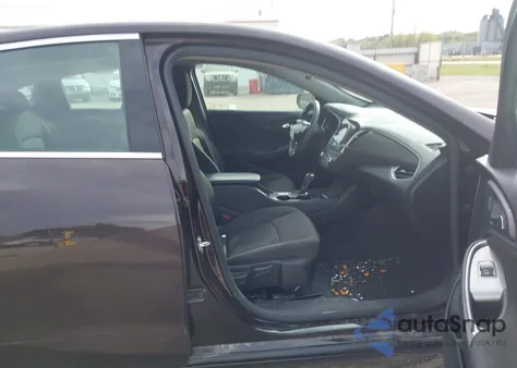 2020 Chevrolet Malibu Fwd Ls z USA, uszkodzony, nr VIN 1G1ZB5ST5LF082159